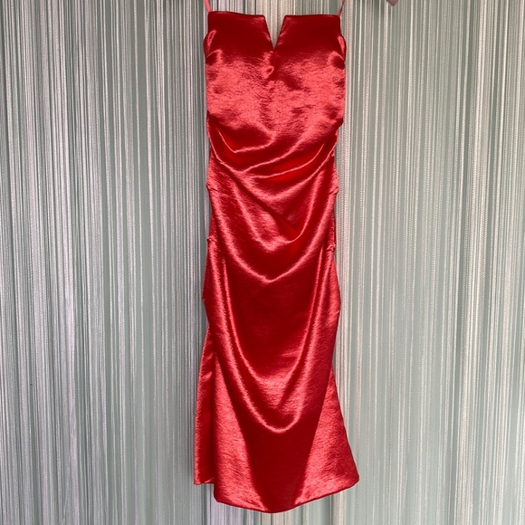 Coral Satin Ruched Strapless Dress - Picture 3 of 17